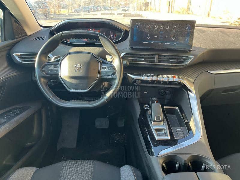 Peugeot 3008 1.5HDI ACTIVE