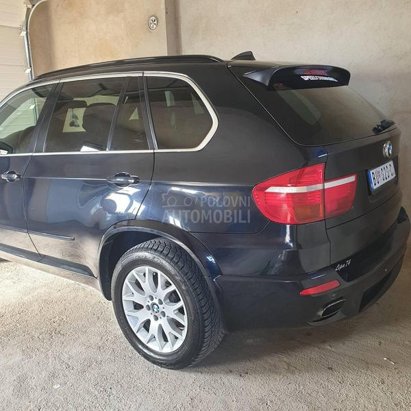 BMW X5 M ,7 sedista