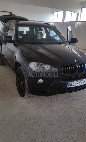 BMW X5 M ,7 sedista