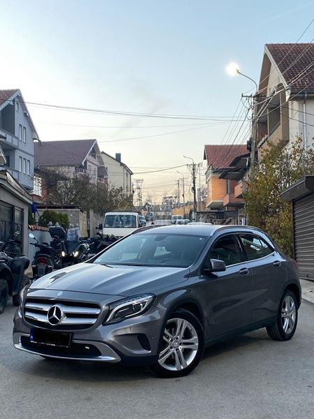 Mercedes Benz GLA 200 4 matic Amatic