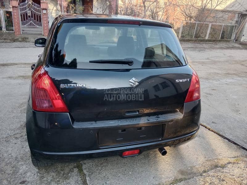 Suzuki Swift 1.5 a.u.t.o.m.a.t