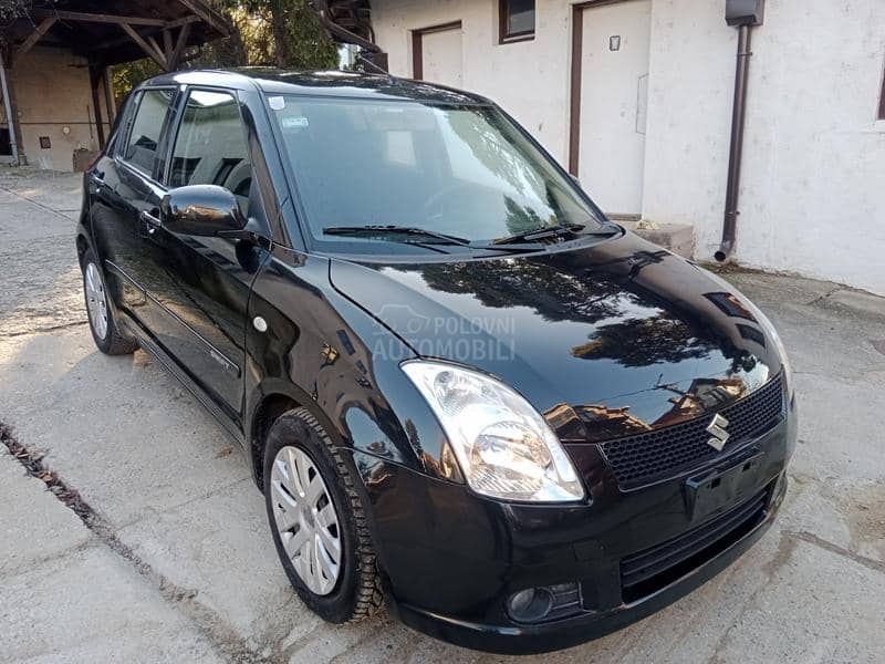 Suzuki Swift 1.5 a.u.t.o.m.a.t