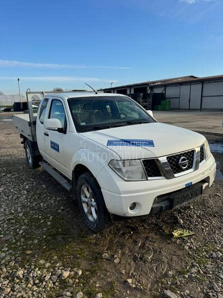 Nissan Navara 