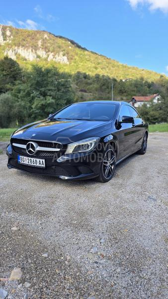 Mercedes Benz CLA 220 