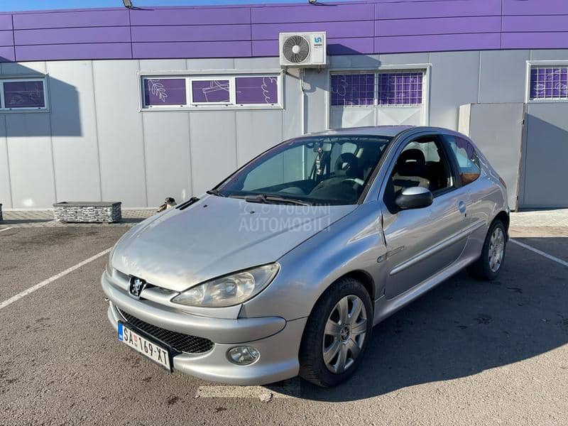 Peugeot 206 16v