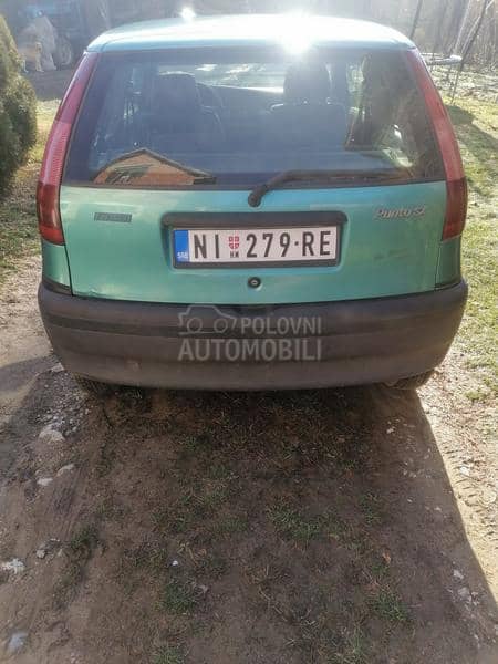 Fiat Punto Auto