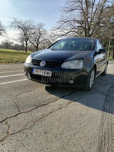 Volkswagen Golf 5 1.6 8v