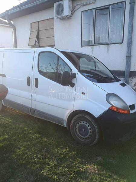 Renault Trafic 1.9 dci