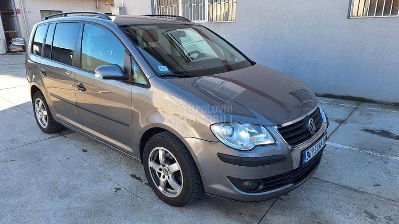 Volkswagen Touran 2.0 metan Nov