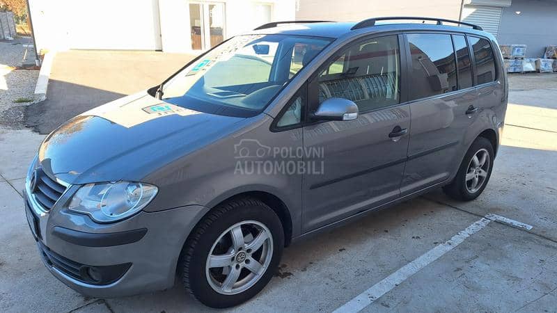 Volkswagen Touran 2.0 metan Nov