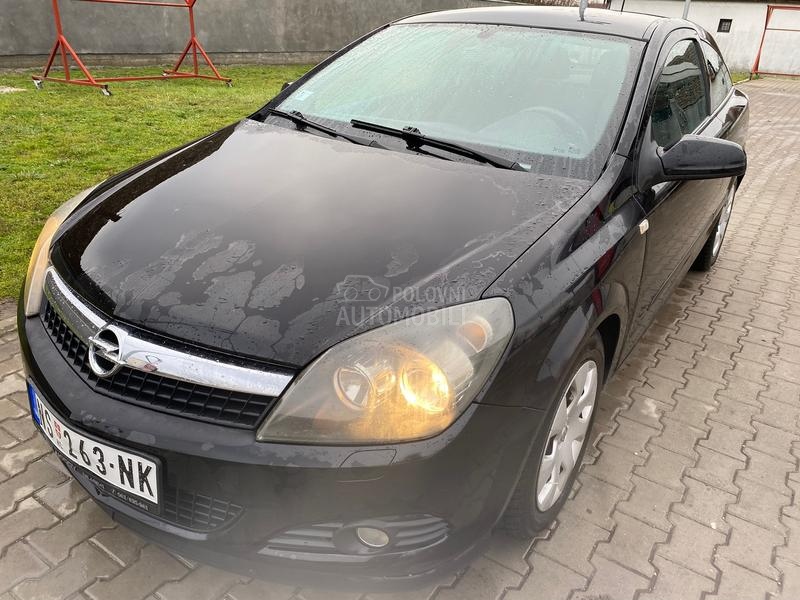 Opel Astra H GTC 1.3 CDTi