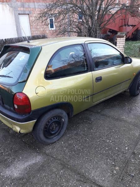 Opel Corsa B 1.0