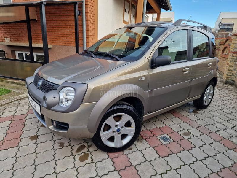 Fiat Panda 1.3 Mjet CROSS 4X4