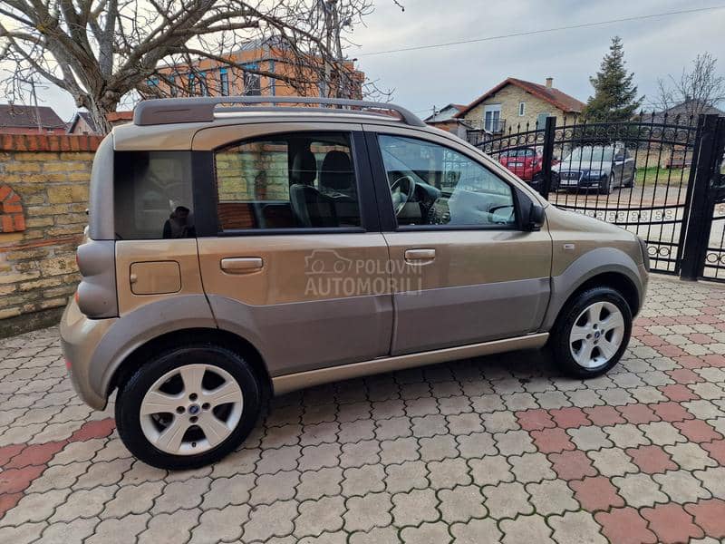 Fiat Panda 1.3 Mjet CROSS 4X4