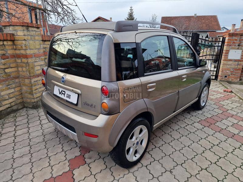 Fiat Panda 1.3 Mjet CROSS 4X4