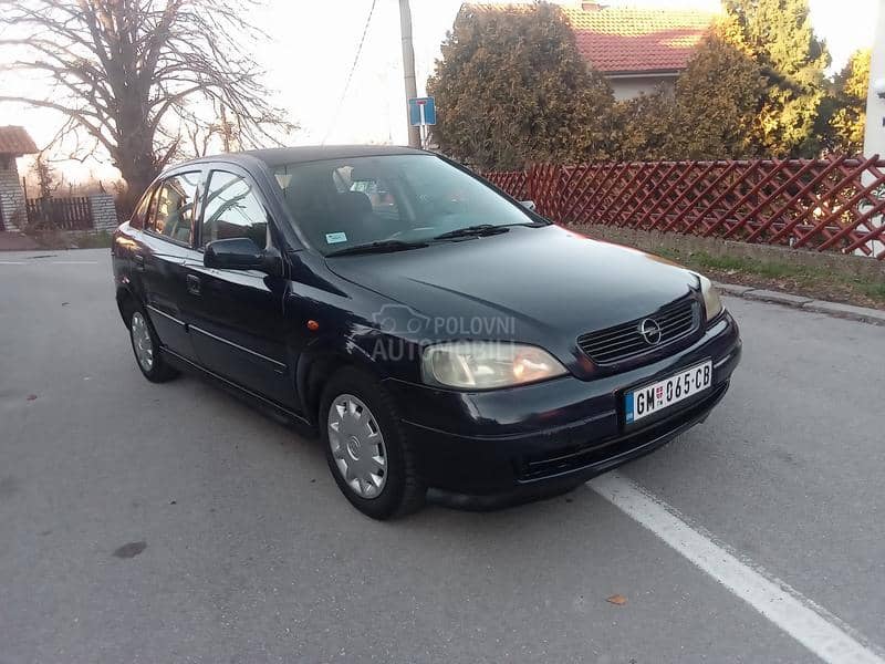 Opel Astra G 1.6