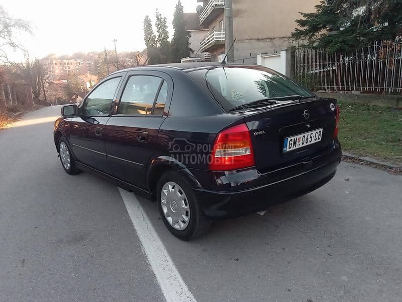 Opel Astra G 1.6