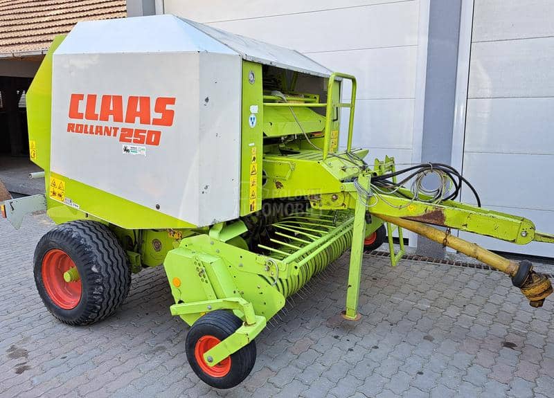 Claas ROLLANT 250 i 350