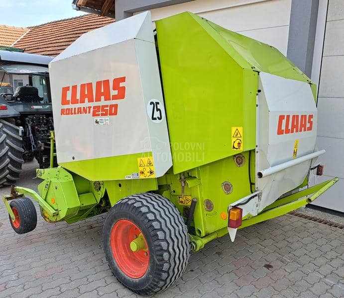 Claas ROLLANT 250 i 350