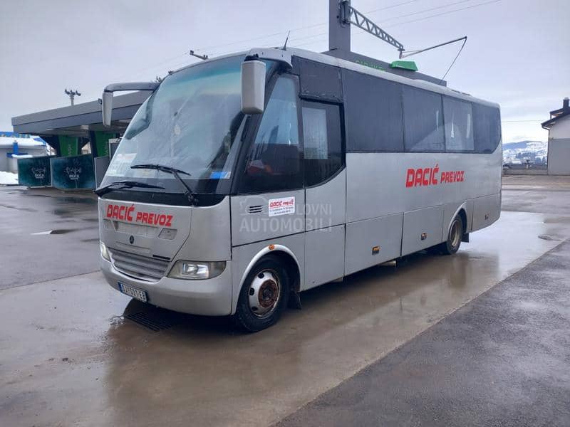 Mercedes Benz 815 Atego