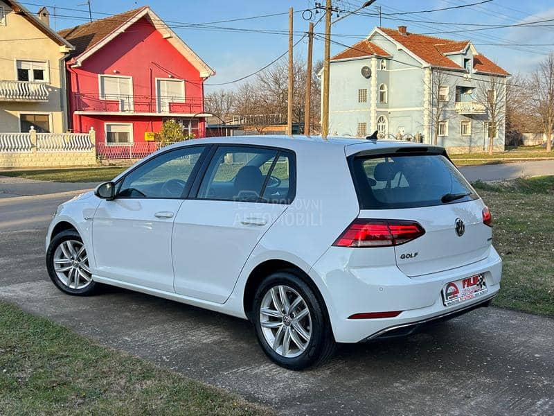 Volkswagen Golf 7 1.5 METAN