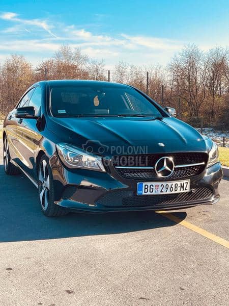 Mercedes Benz CLA 200 