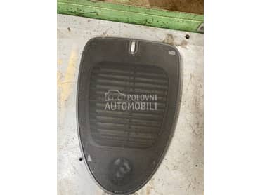 Poklopac zvucnika za Porsche Cayenne za 2005. god.