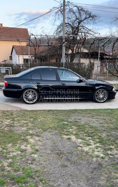 BMW 530 manuelni