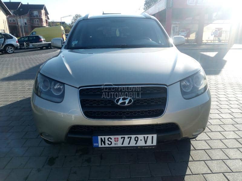 Hyundai Santa Fe 1BOJA DUGO VLAASNI