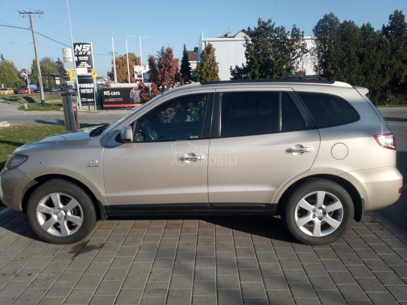 Hyundai Santa Fe 1BOJA DUGO VLAASNI