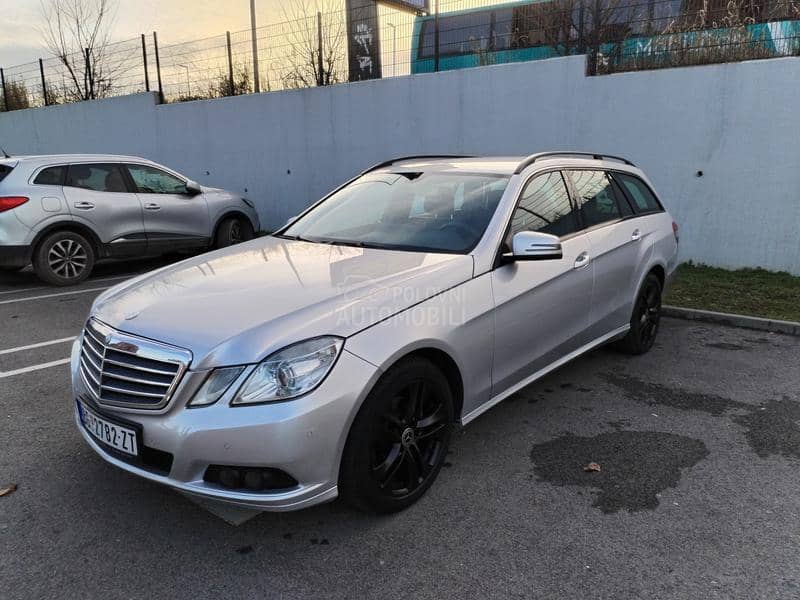 Mercedes Benz E 200 W212