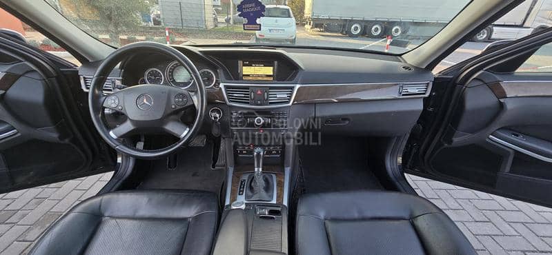 Mercedes Benz E 200 AMG/AUT/KOZA