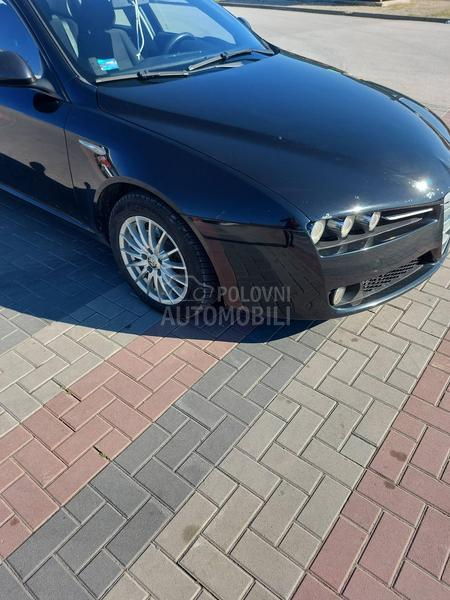 Alfa Romeo 159 