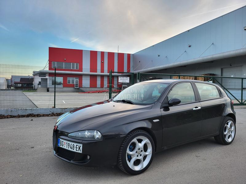 Alfa Romeo 147 