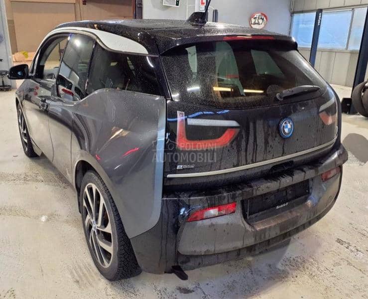 BMW i3 120Ah Koza Pano.