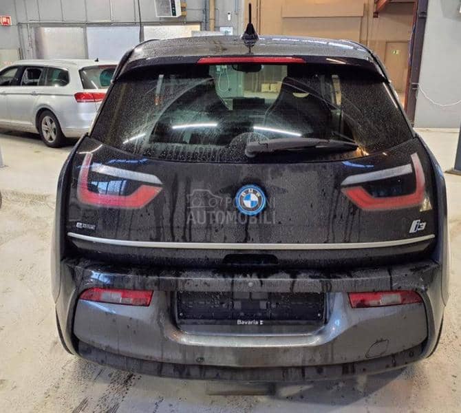 BMW i3 120Ah Koza Pano.