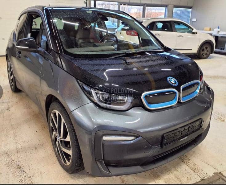 BMW i3 120Ah Koza Pano.