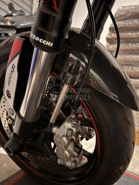 Ducati hypermotard 1100 evo S