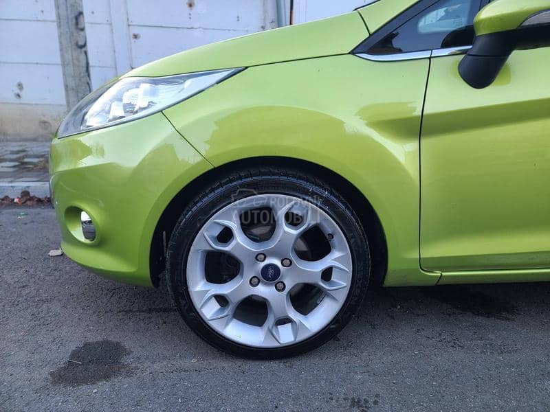 Ford Fiesta 1.6 titanium NOVO