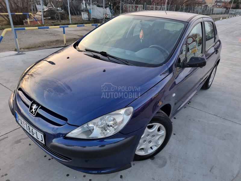 Peugeot 307 2.0 HDI/66 k w