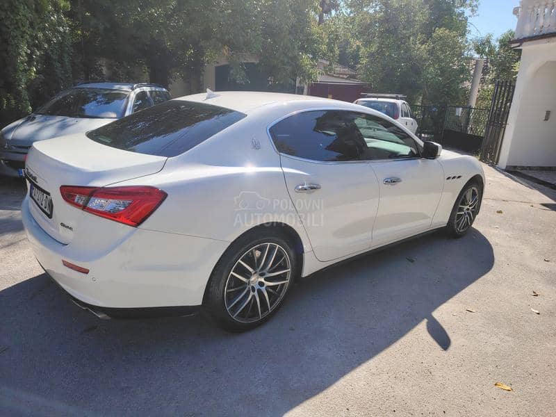 Maserati Ghibli 