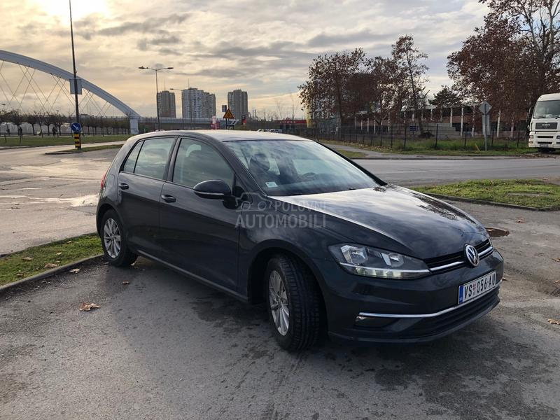 Volkswagen Golf 7 1.0 TSI