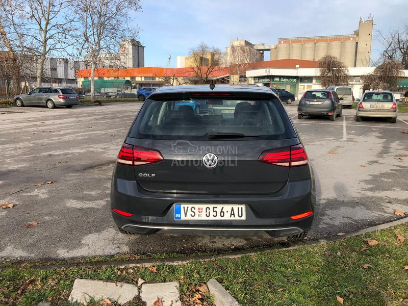 Volkswagen Golf 7 1.0 TSI