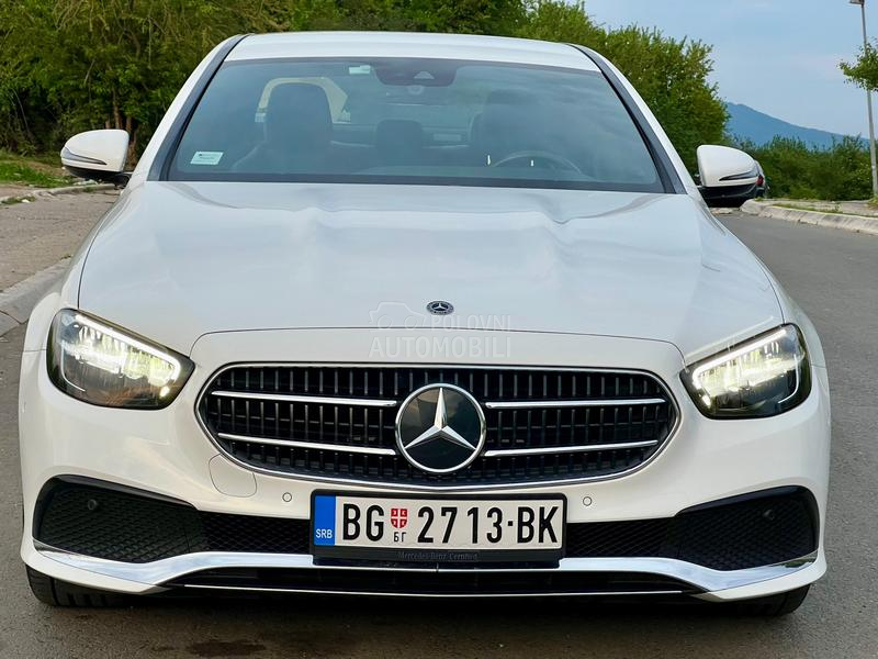 Mercedes Benz E 220 44000k.m prešao