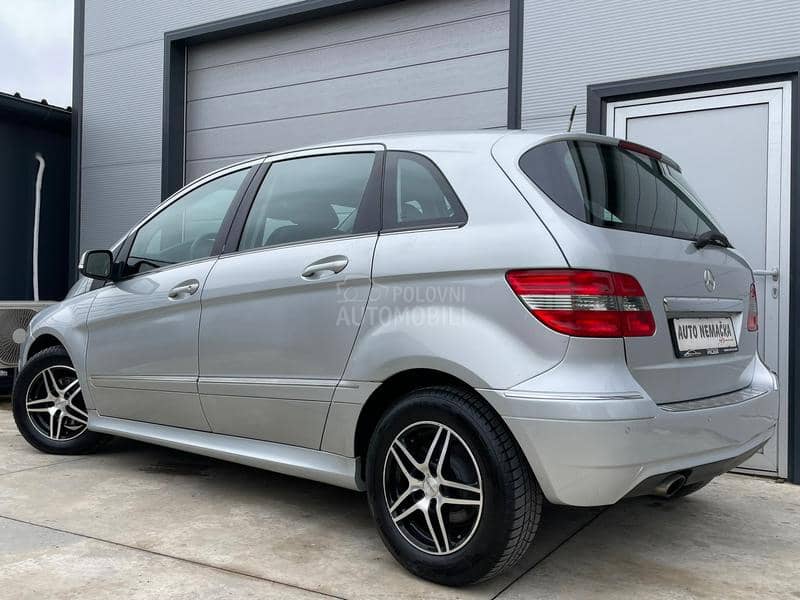 Mercedes Benz B 180 CH AUTO.MATIK