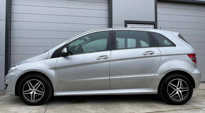 Mercedes Benz B 180 CH AUTO.MATIK