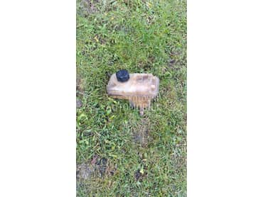 Posuda antifriza za Citroen C6 od 2005. do 2013. god.