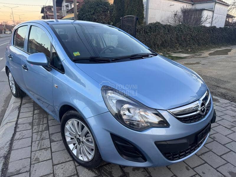 Opel Corsa D 1,0 BEN.ŠVAJC