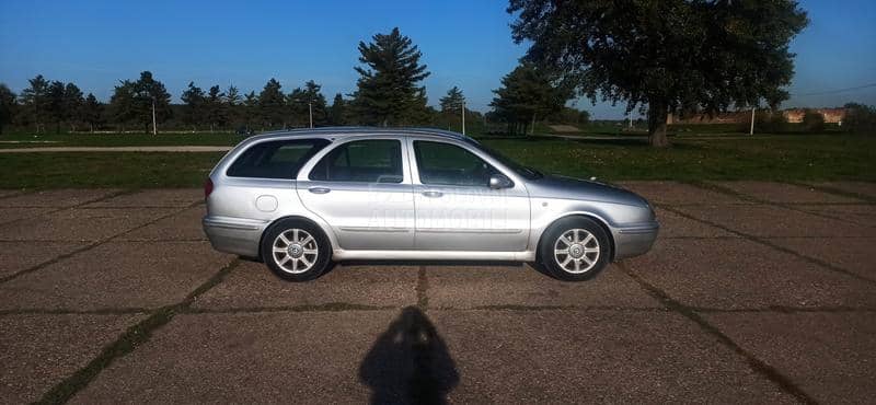 Lancia Lybra 1.9 SW JTD