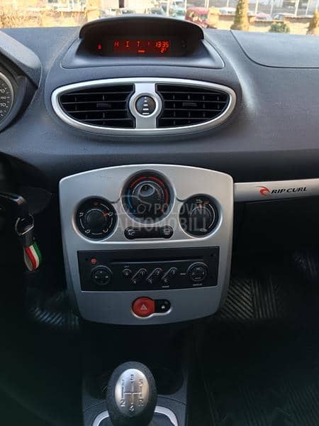 Renault Clio 1.2b Ripcurl